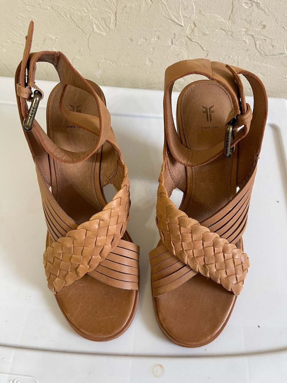 Frye Women's Sara Criss Cross Woven Ankle-Strap Block Heel Sandals